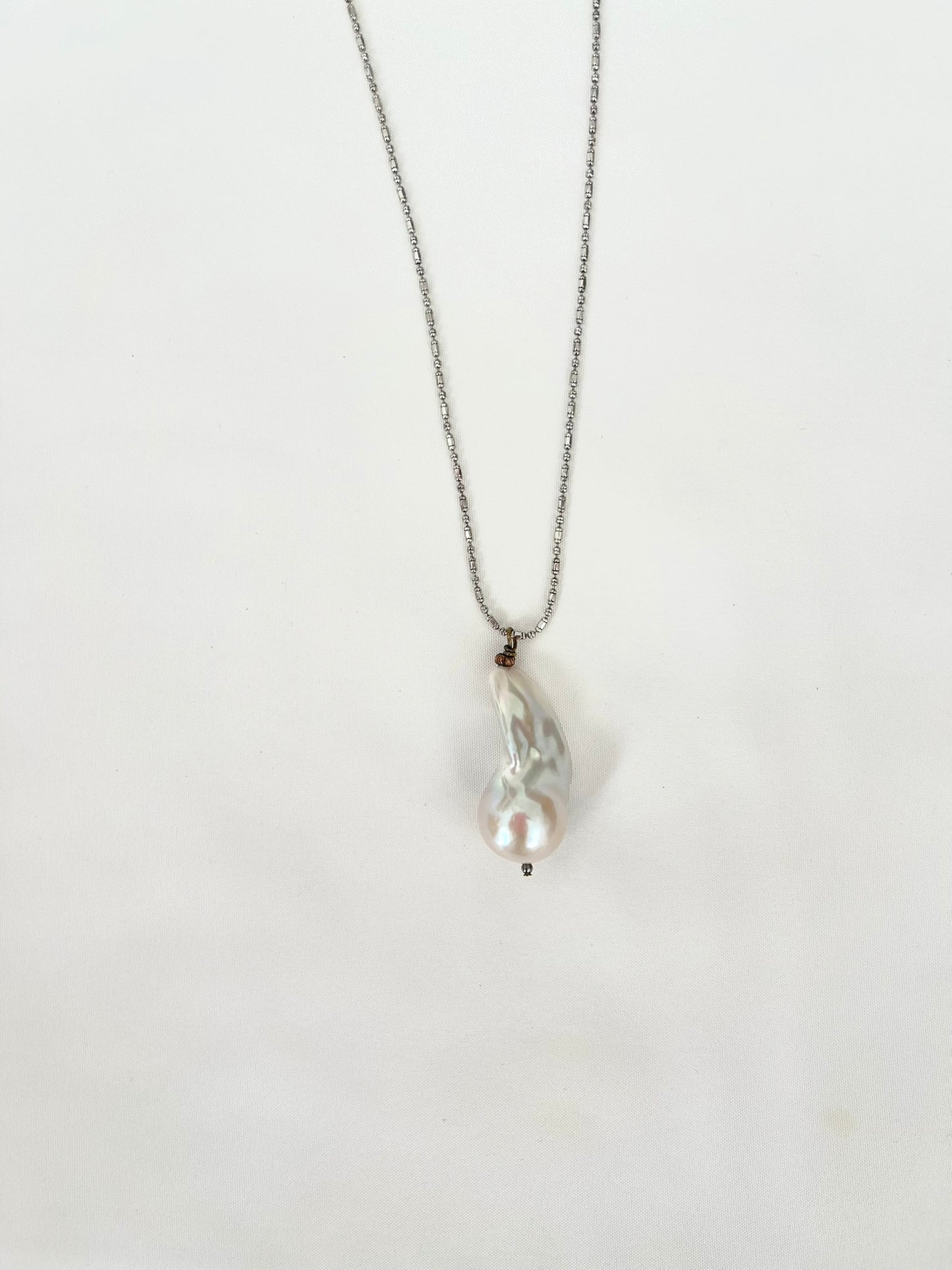 Large Baroque Pearl Necklace 1
