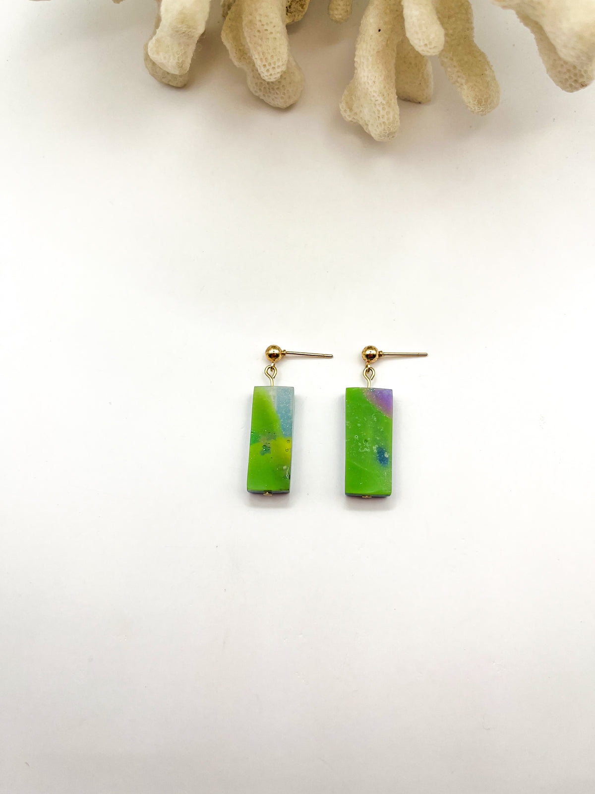 Anna Dangles Seagrass