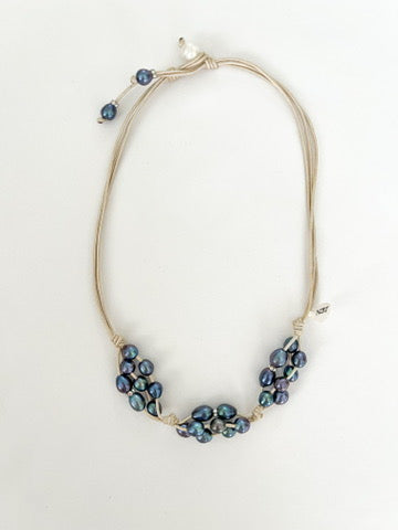 Cluster Pearl and Rhinestone Necklace - Black Pearls