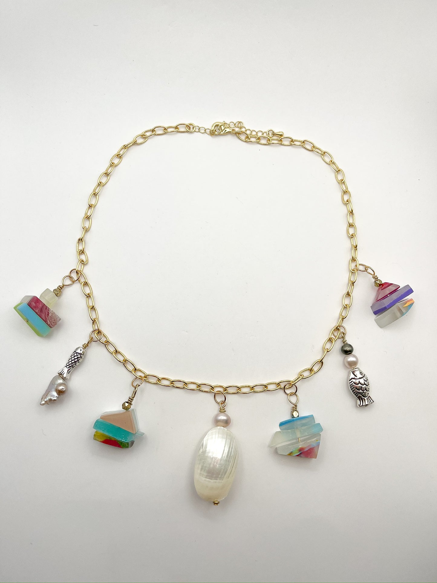 Glassy Charm Necklace - Breeze