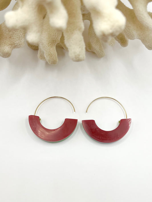 Mary of Bethany Medium Holiday