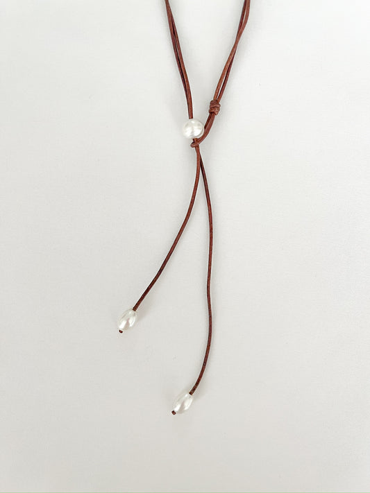 Pearl Drop Lariat Necklace - Brown Leather