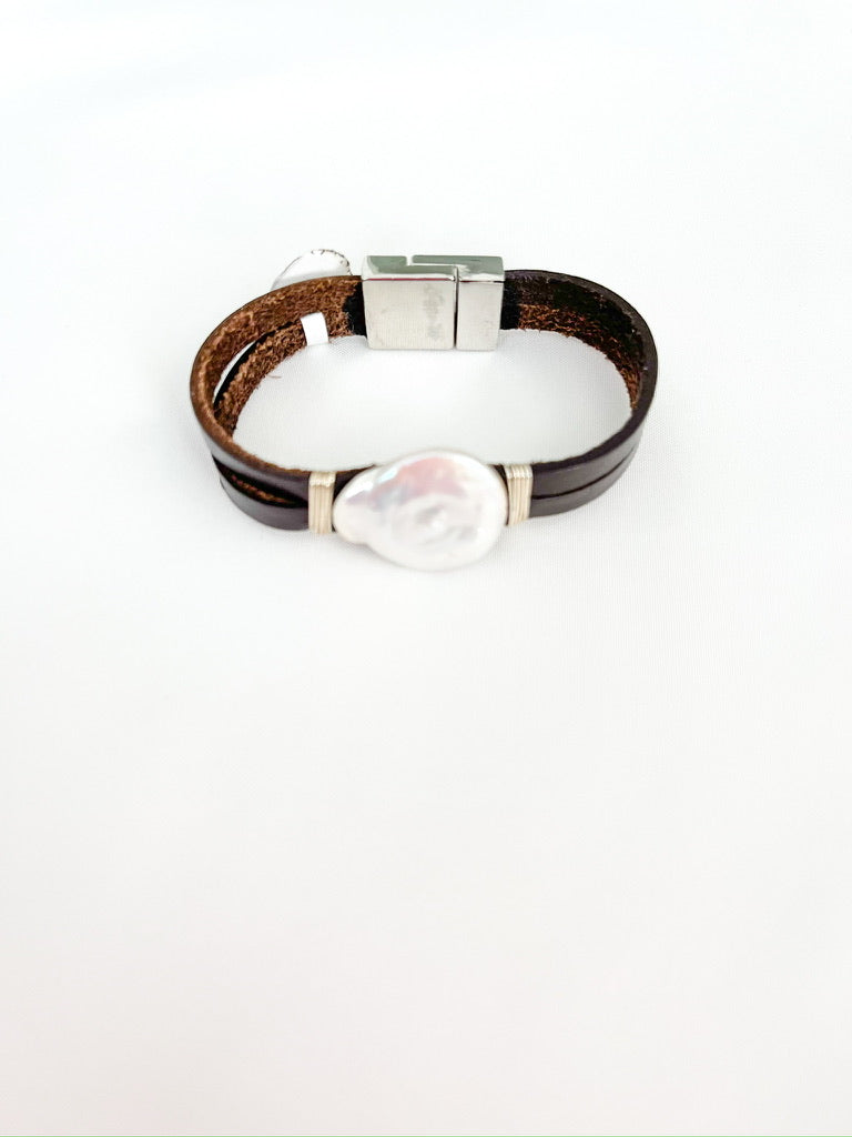 Coin Pearl on Brown Leather Bracelet